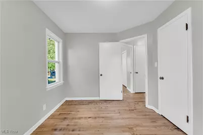 29034 Barjode Road, Willowick, OH 44095 - Photo 10