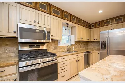 185 N Bissell Road, Aurora, OH 44202 - Photo 6