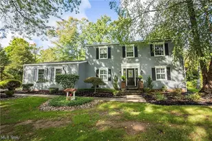 185 N Bissell Rd, Aurora, OH 44202 - Photo 1