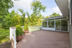 185 N Bissell Rd, Aurora, OH 44202 - Photo 22