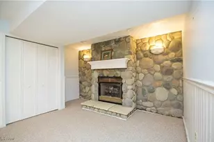 185 N Bissell Rd, Aurora, OH 44202 - Photo 20