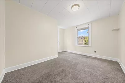 2209 25th Street SW, Akron, OH 44314 - Photo 30