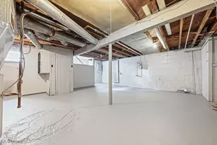 2209 25th St SW, Akron, OH 44314 - Photo 38