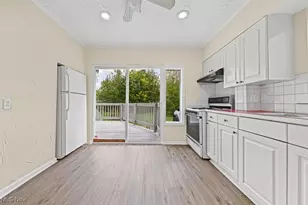 2209 25th St SW, Akron, OH 44314 - Photo 14