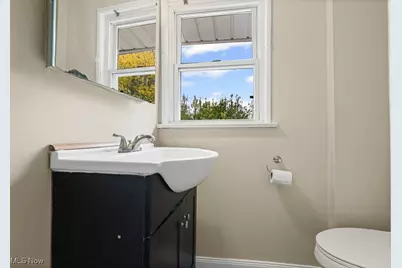 2209 25th Street SW, Akron, OH 44314 - Photo 22