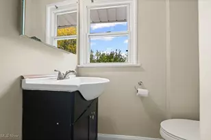 2209 25th St SW, Akron, OH 44314 - Photo 22