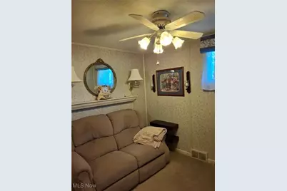 128 Leech Street, Weirton, WV 26062 - Photo 18