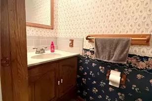 3348 Darbyshire Dr, Canfield, OH 44406 - Photo 14