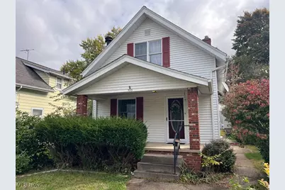 553 Princeton Avenue, Barberton, OH 44203 - Photo 1