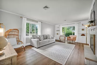 5288 Frank Avenue NW, North Canton, OH 44720 - Photo 8