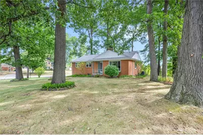5288 Frank Avenue NW, North Canton, OH 44720 - Photo 36