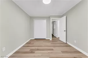 5807 Kimberly Dr, Huber Heights, OH 44146 - Photo 16