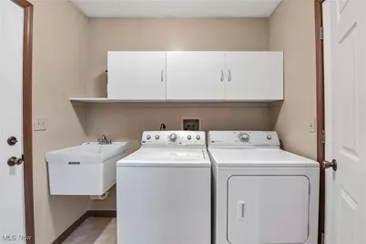 2703 Shakespeare Lane, Avon, OH 44011 - Photo 20