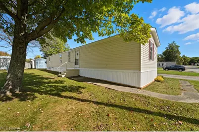 3583 Austin Drive #94, Geneva, OH 44041 - Photo 2