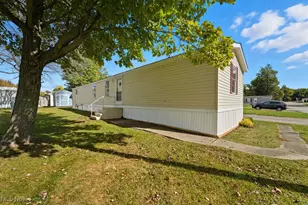 3583 Austin Dr, Geneva, OH 44041 - Photo 2