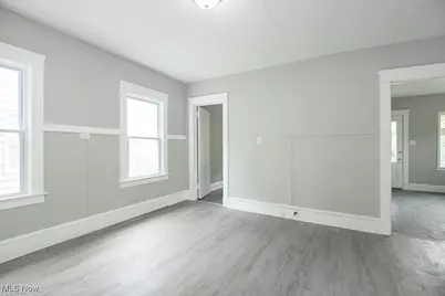 15517 Kipling Avenue, Loveland, OH 44110 - Photo 2