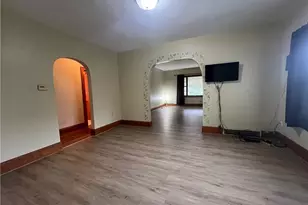 1855 W 17th Street SW, Akron, OH 44314 - Photo 8