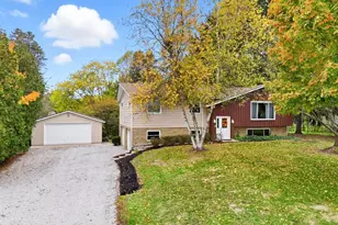 1285 Everbright Dr, Uniontown, OH 44685 - Photo 1