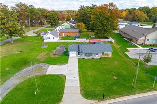 159 N Canfield Niles Rd, Youngstown, OH 44515 - Photo 20