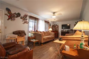 159 N Canfield Niles Rd, Youngstown, OH 44515 - Photo 10