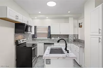 366 Oberlin Avenue, Lorain, OH 44052 - Photo 16