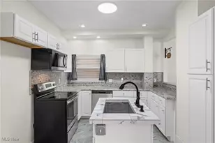 366 Oberlin Ave, Lorain, OH 44052 - Photo 16