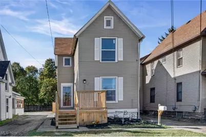 366 Oberlin Avenue, Lorain, OH 44052 - Photo 2