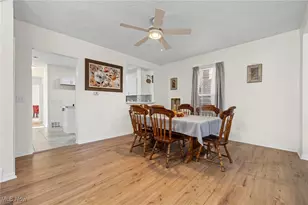 366 Oberlin Ave, Lorain, OH 44052 - Photo 8