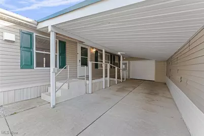 1005 Overlook Drive SW, Canton, OH 44706 - Photo 4