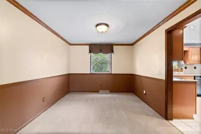 8835 Blitzen Road NW, North Canton, OH 44720 - Photo 10