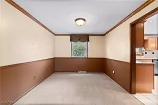 8835 Blitzen Rd NW, North Canton, OH 44720 - Photo 10