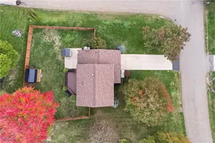 8835 Blitzen Rd NW, North Canton, OH 44720 - Photo 36