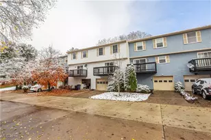 147 Quaker Ridge Dr, Akron, OH 44313 - Photo 2