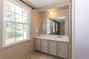 147 Quaker Ridge Dr, Akron, OH 44313 - Photo 20
