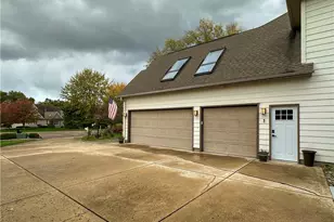 1002 Chestnut Cir SE, Warren, OH 44484 - Photo 48