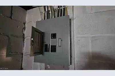 107 W Dalton Street, Akron, OH 44310 - Photo 10