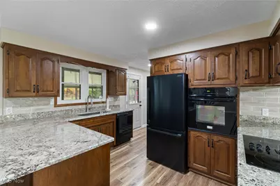 4101 Fohl Street SW, Canton, OH 44706 - Photo 12