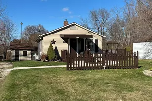 331 Millview Pl SW, Canton, OH 44706 - Photo 2