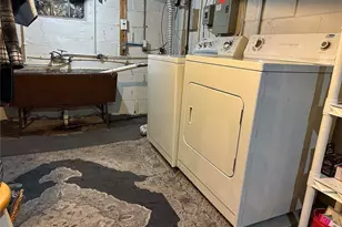 331 Millview Pl SW, Canton, OH 44706 - Photo 12