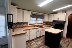 399 Sand Trap Cir, Painesville Twp, OH 44077 - Photo 12