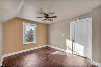 14410 Darwin Avenue, Loveland, OH 44110 - Photo 18