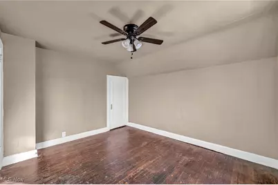 14410 Darwin Avenue, Loveland, OH 44110 - Photo 10