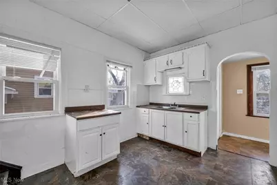 14410 Darwin Avenue, Loveland, OH 44110 - Photo 20