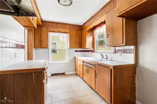 834 Devine St, Alliance, OH 44601 - Photo 12