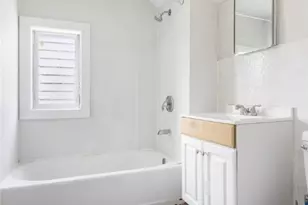 834 Devine St, Alliance, OH 44601 - Photo 16