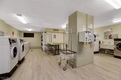 12700 Lake Avenue #1403, Oakwood, OH 44107 - Photo 40