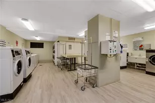 12700 Lake Ave, Oakwood, OH 44107 - Photo 40