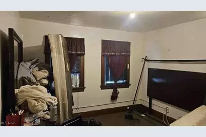 702 W Thornton Street, Akron, OH 44307 - Photo 8