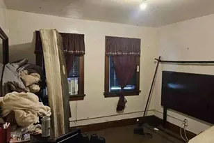 702 W Thornton St, Akron, OH 44307 - Photo 8