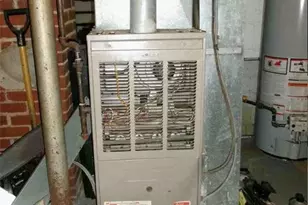 775 Wall St, Akron, OH 44310 - Photo 10